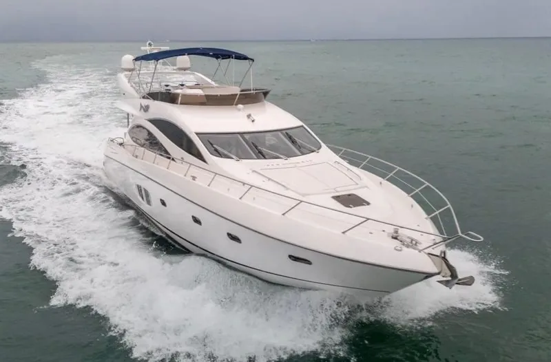 80ft Sunseeker — Sirena photo 2